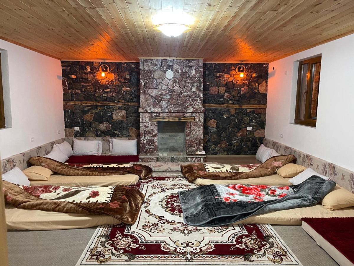 Guesthouse Kevin Kukes Buitenkant foto